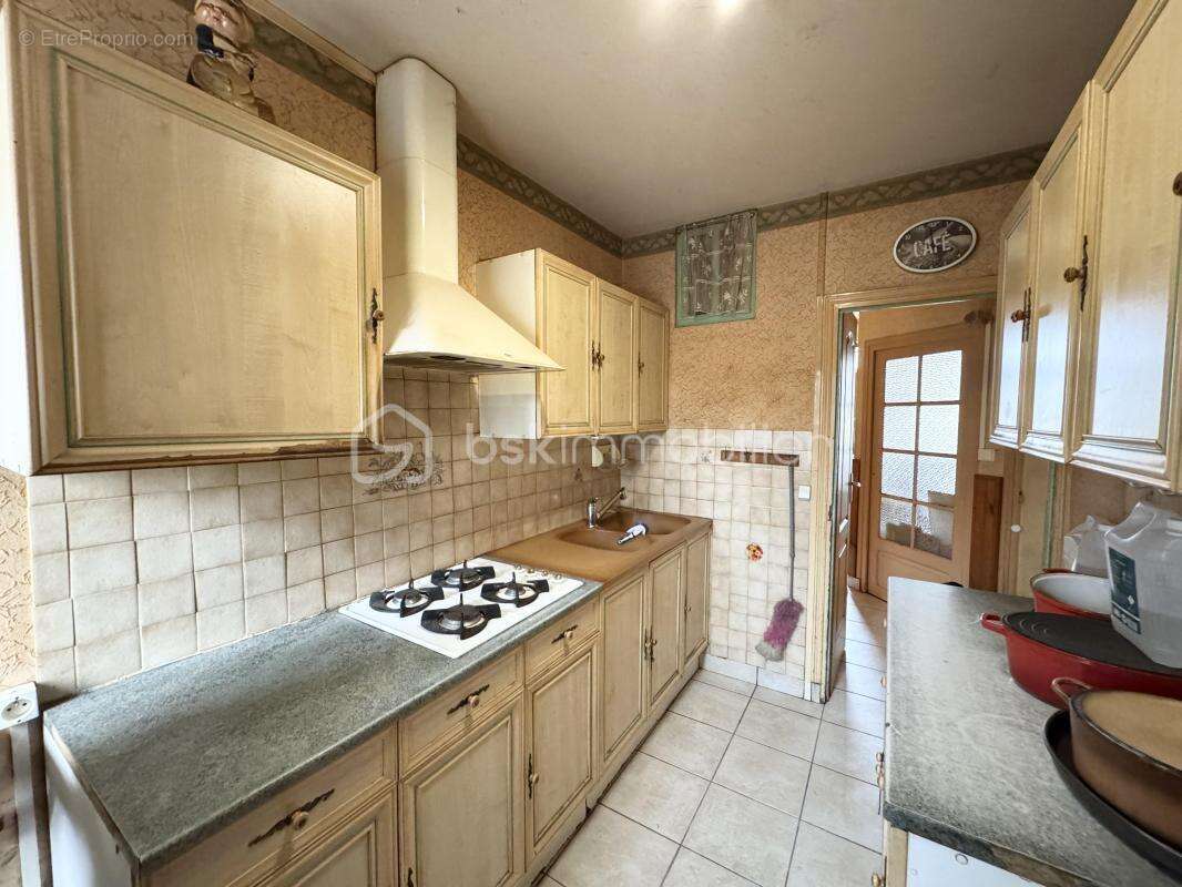 Maison à FOURCHAMBAULT