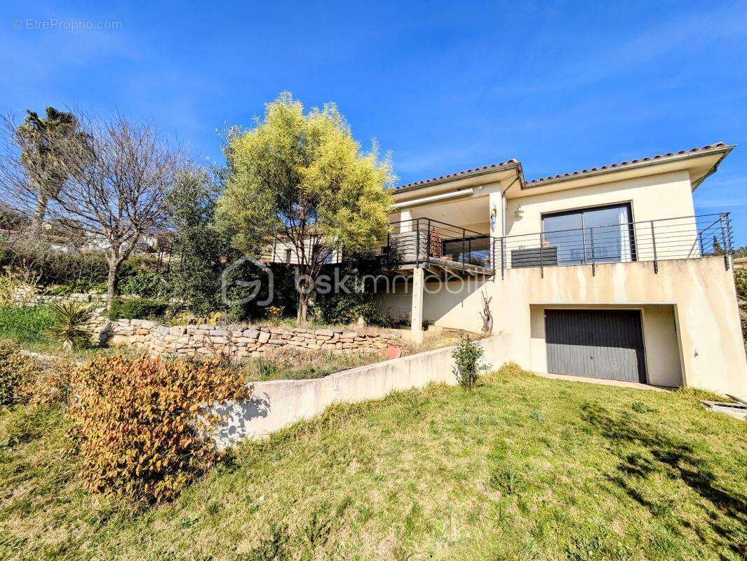 Maison à DRAGUIGNAN