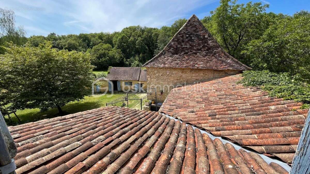 Maison à PRESSIGNAC-VICQ