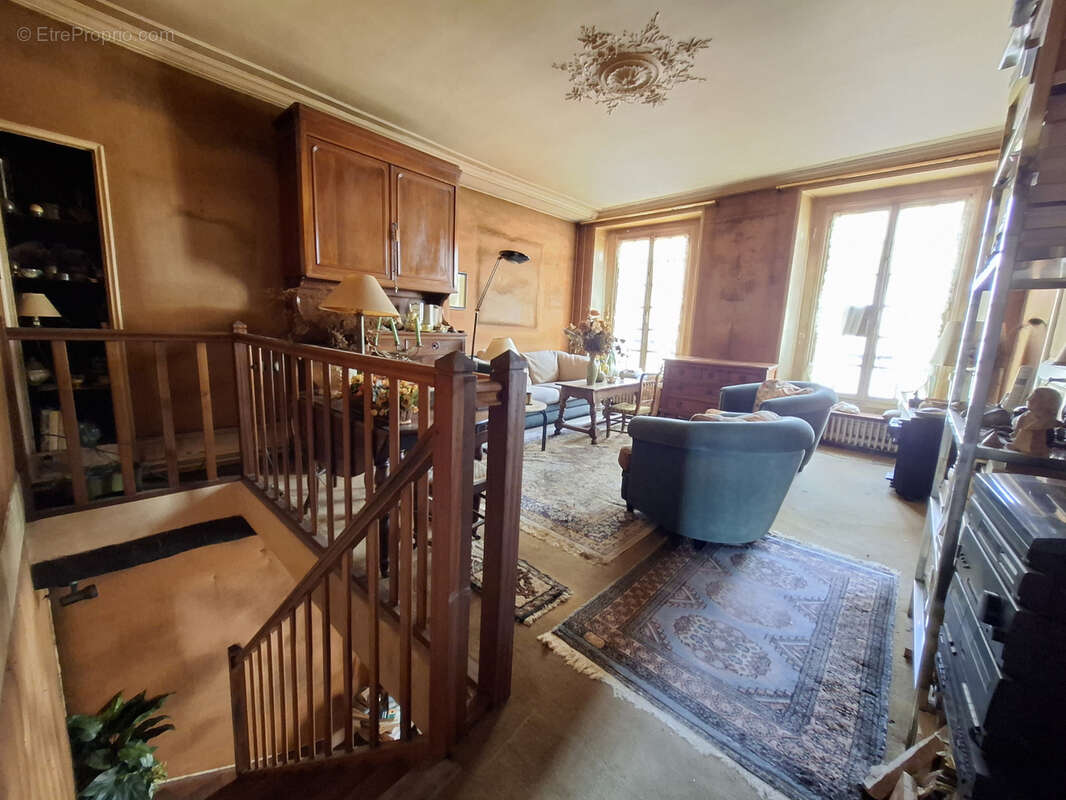 Appartement à VERSAILLES