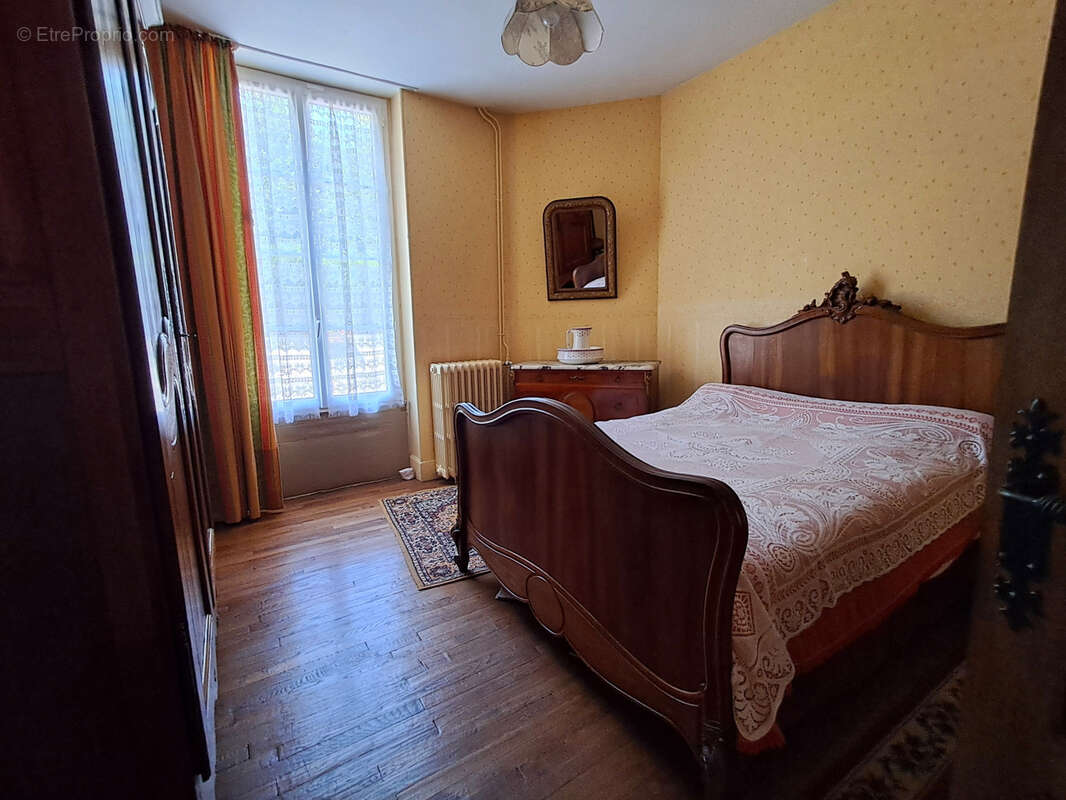 Maison à CHATILLON-SUR-LOIRE