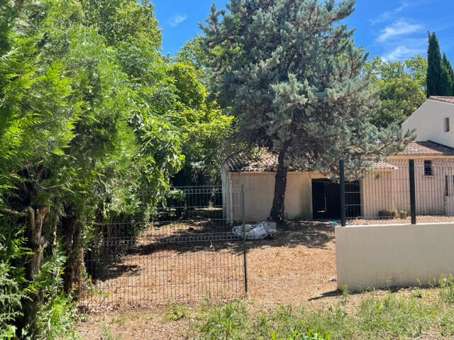 Terrain à SAINT-ANDRE-DE-SANGONIS