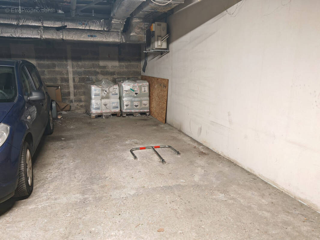 Parking à VERSAILLES