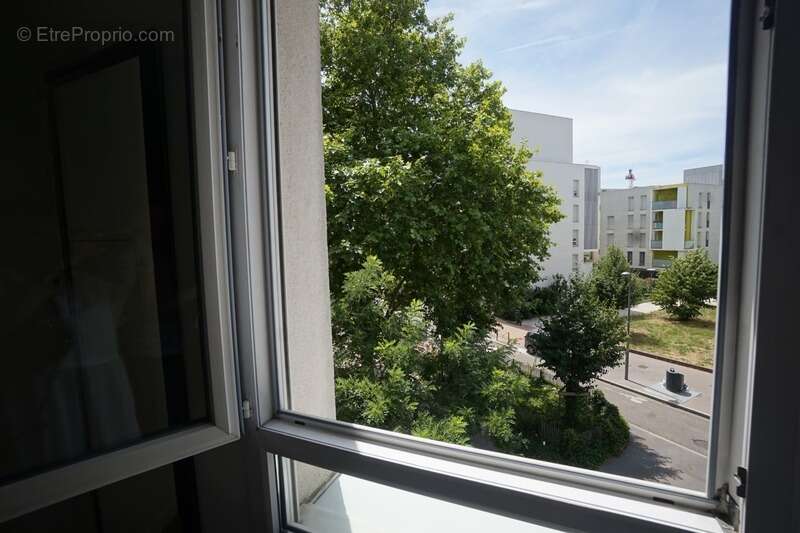 Appartement à LYON-8E