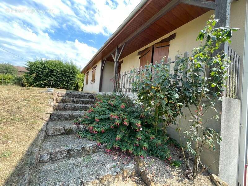 Maison à BOSMIE-L&#039;AIGUILLE