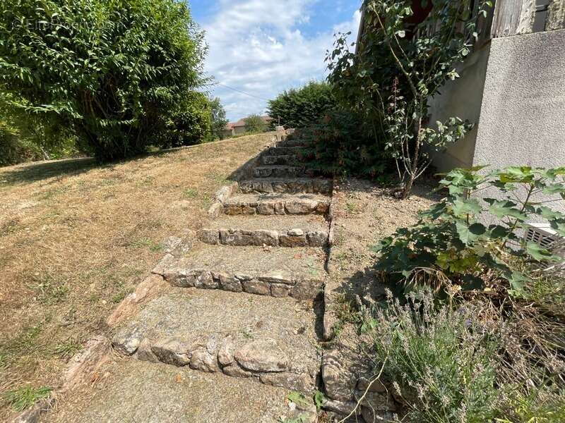 Maison à BOSMIE-L&#039;AIGUILLE