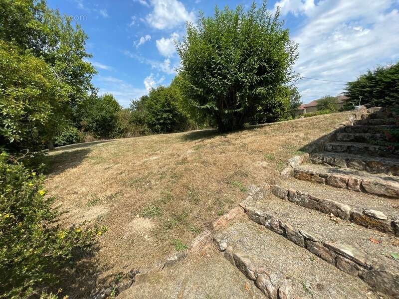 Maison à BOSMIE-L&#039;AIGUILLE