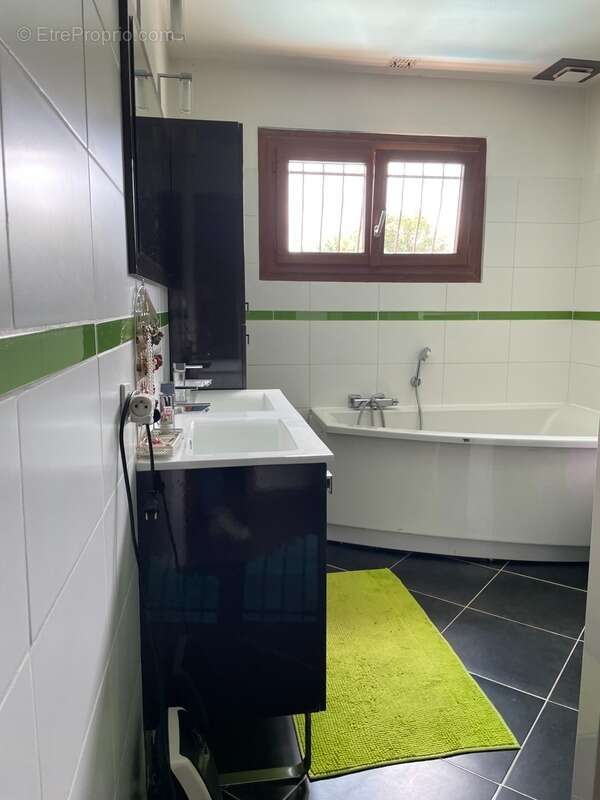 Maison à BOSMIE-L&#039;AIGUILLE