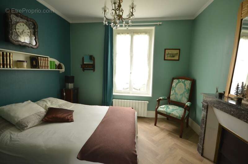 Maison à CHATEAU-THIERRY