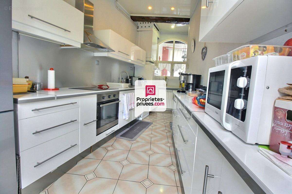 Maison à SAINT-HIPPOLYTE-DU-FORT