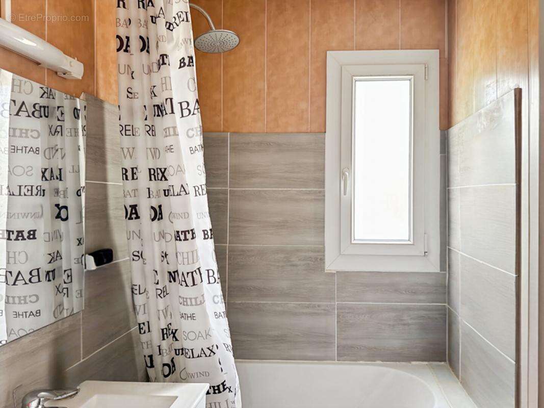 Maison à SABLE-SUR-SARTHE