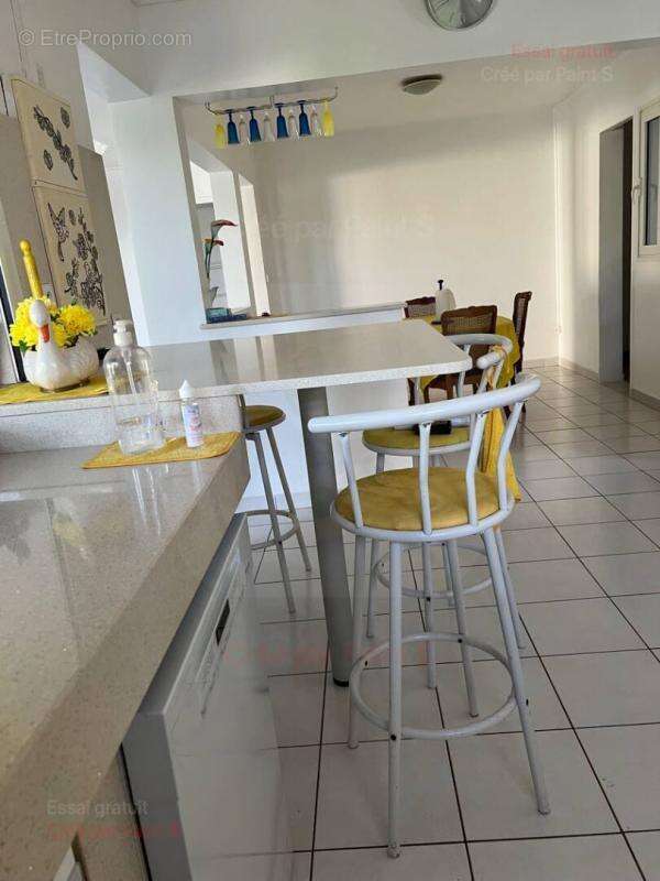 Maison à BAIE-MAHAULT