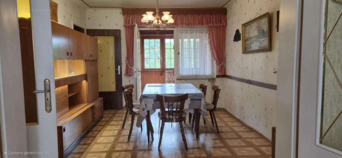 Maison à L&#039;HOPITAL