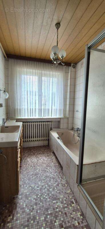 Maison à L&#039;HOPITAL