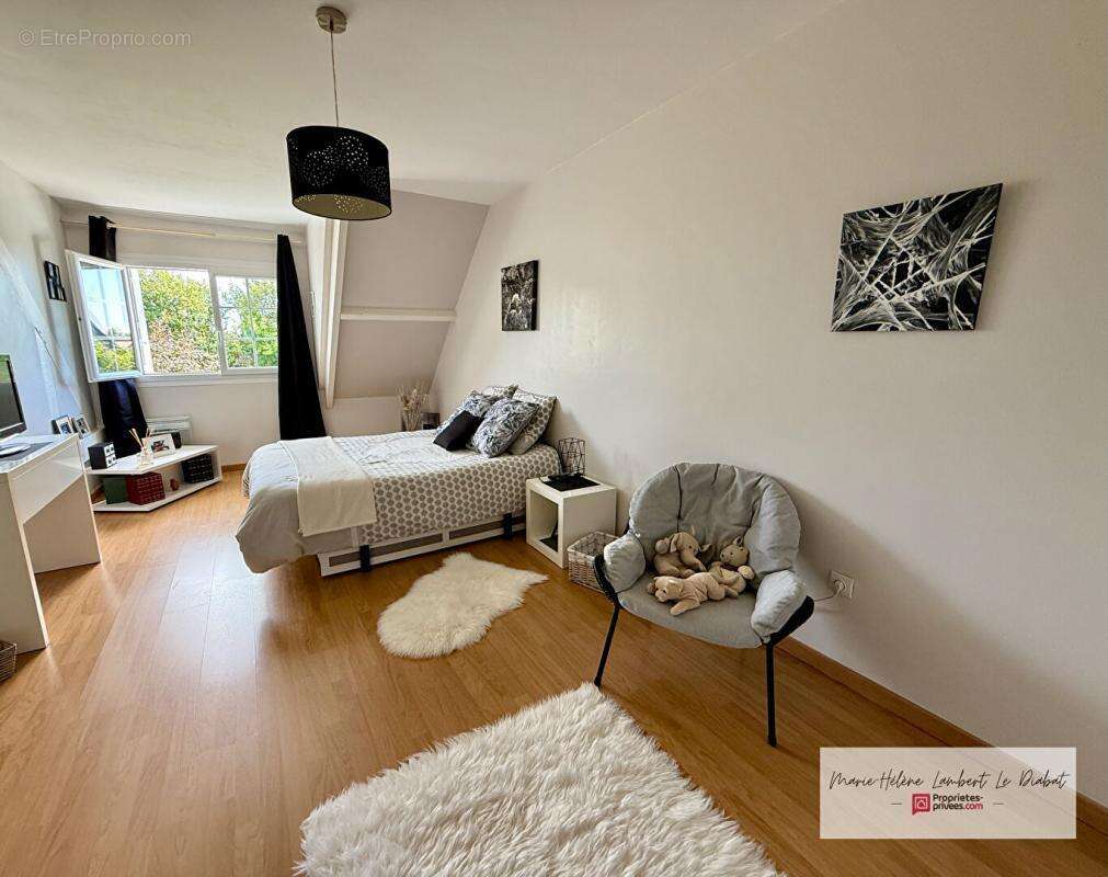 Maison à OCTEVILLE-SUR-MER