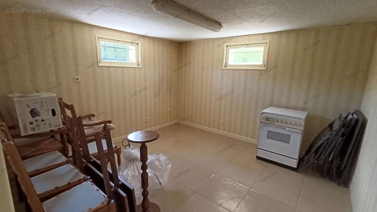 Maison à FERE-CHAMPENOISE