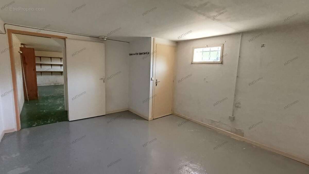 Maison à FERE-CHAMPENOISE