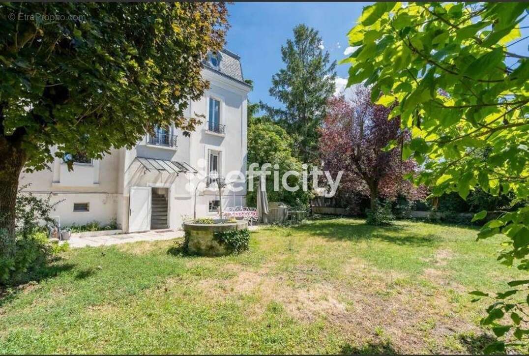 Maison à GAGNY