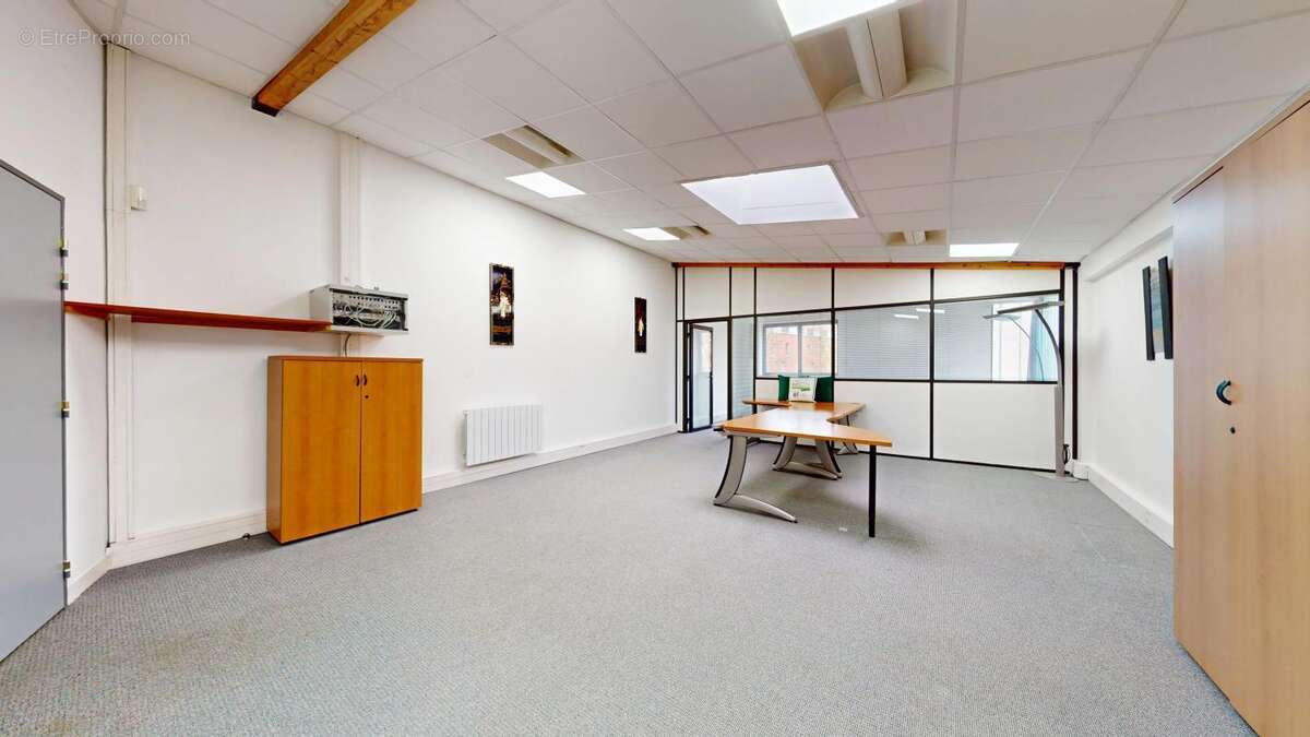 Commerce à BOIS-D&#039;ARCY