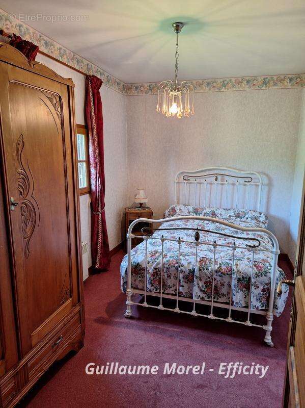 Maison à BEUZEVILLE-LA-GRENIER