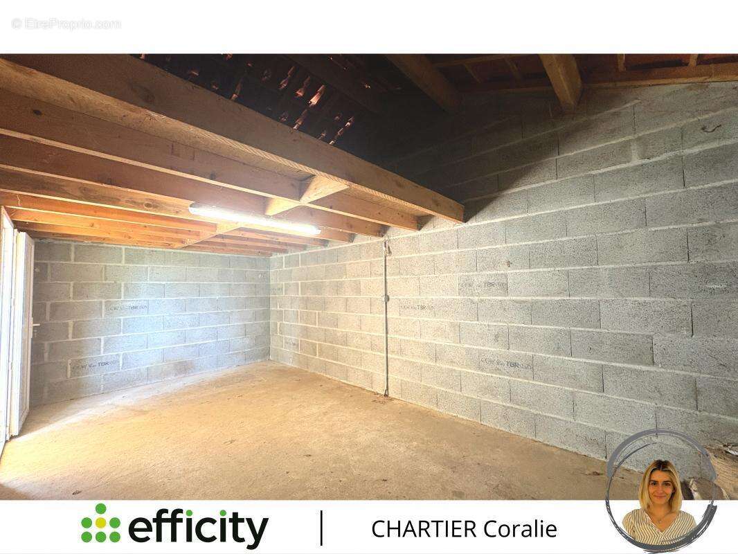 Maison à JAUNAY-CLAN