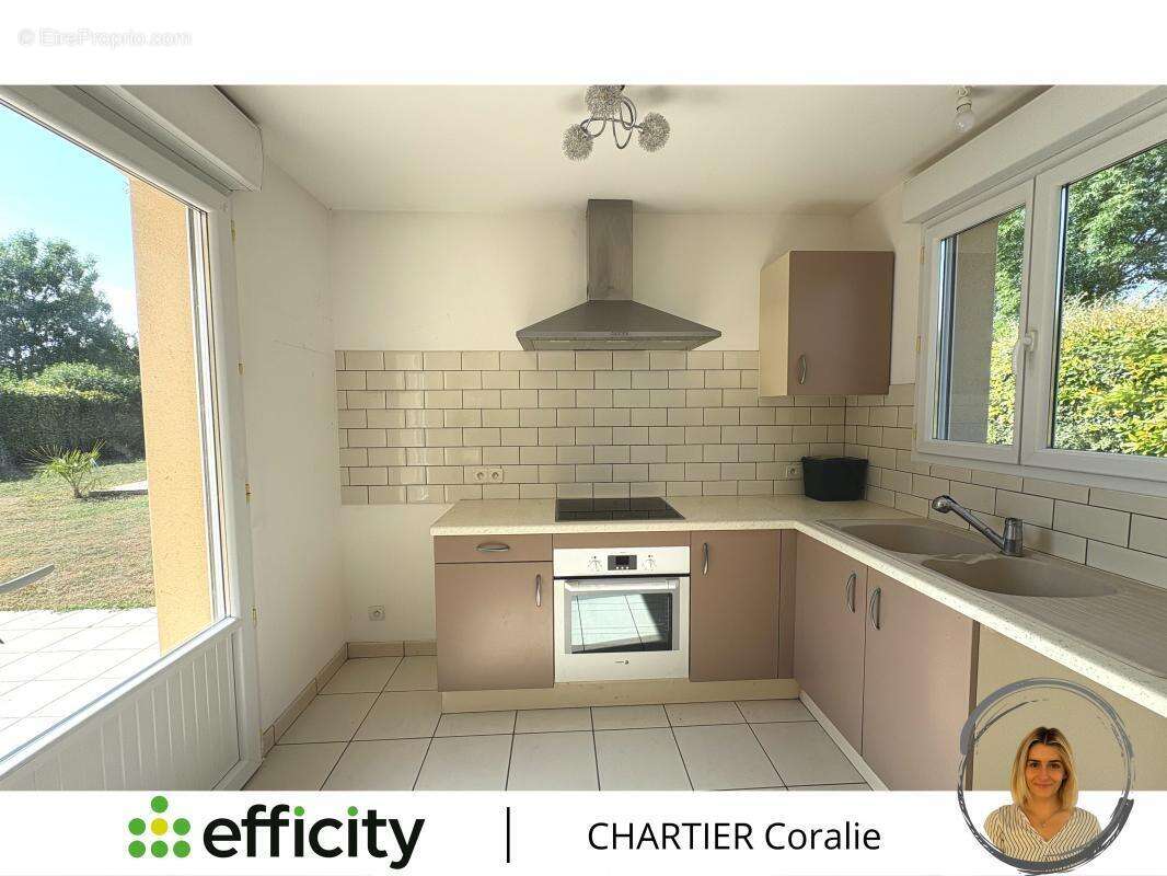 Maison à JAUNAY-CLAN