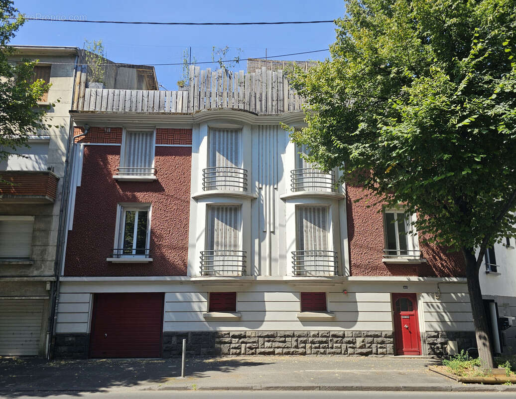 Maison à CLERMONT-FERRAND