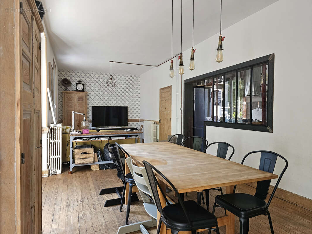 Maison à CLERMONT-FERRAND