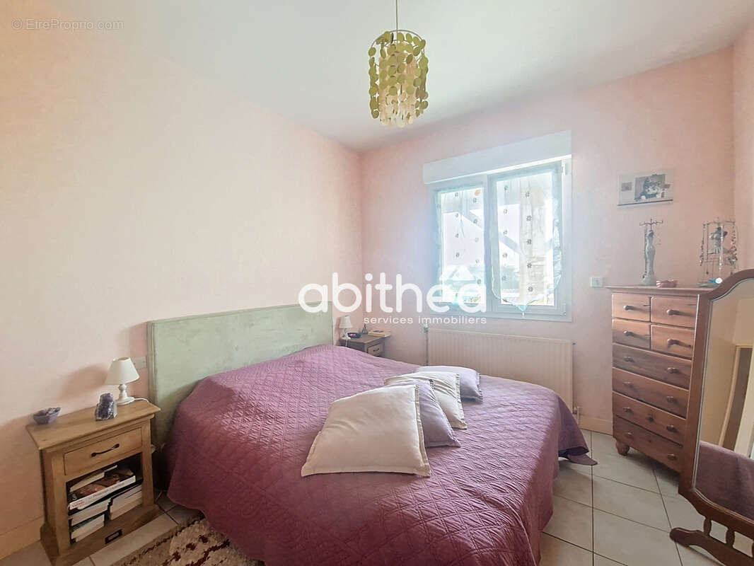 Maison à MORTAGNE-SUR-GIRONDE