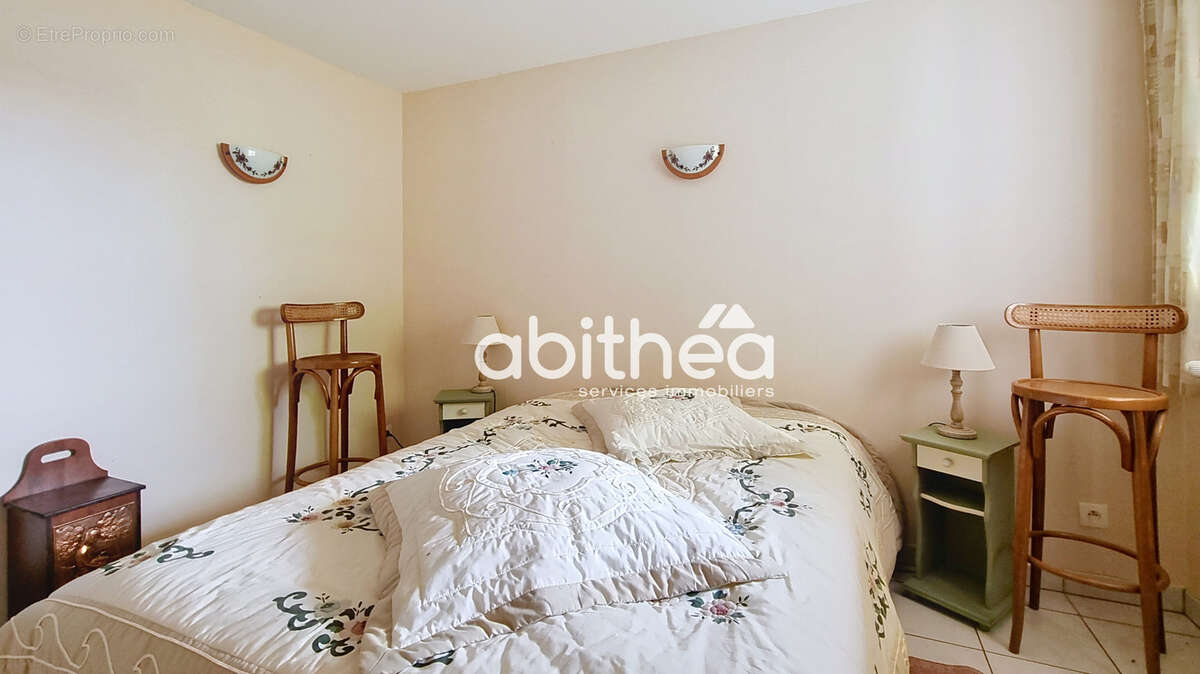 Maison à MORTAGNE-SUR-GIRONDE