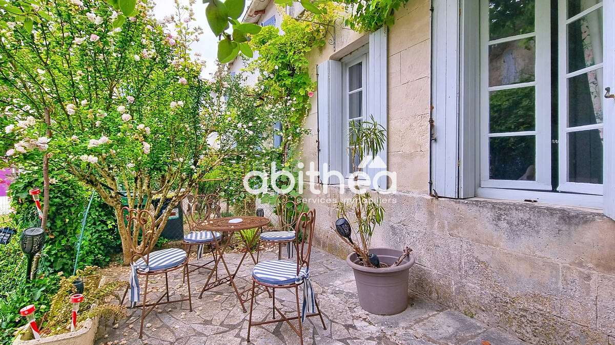 Maison à CHENAC-SAINT-SEURIN-D&#039;UZET