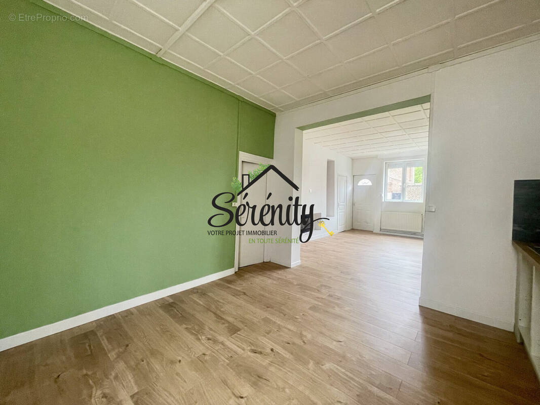 Maison à SALLAUMINES