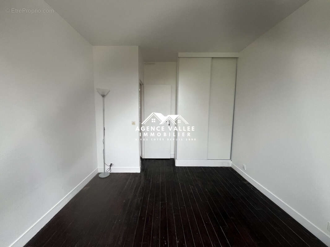 Appartement à CORBEIL-ESSONNES