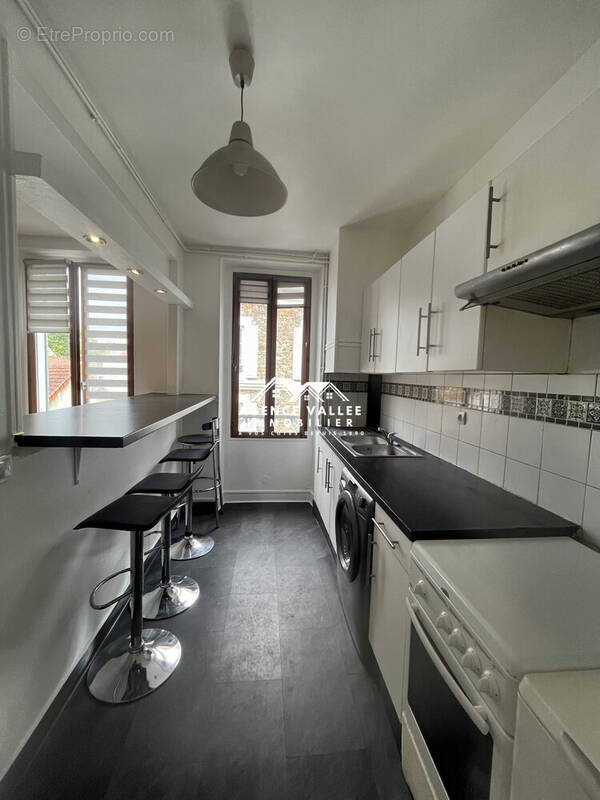 Appartement à CORBEIL-ESSONNES