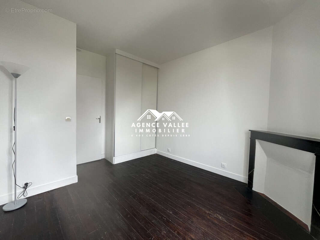 Appartement à CORBEIL-ESSONNES