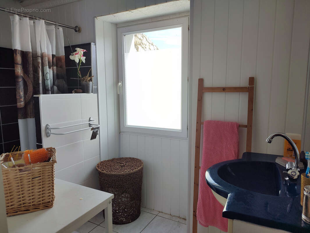 Maison à LA POMAREDE