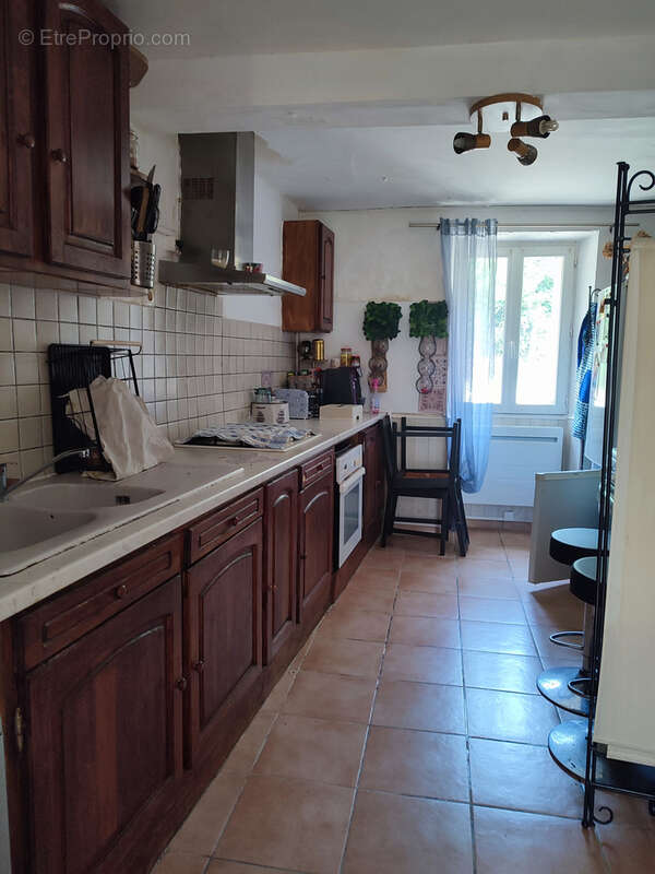 Maison à LA POMAREDE