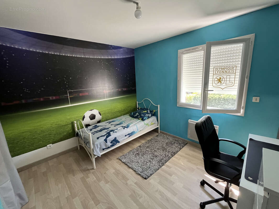 Maison à CHARVIEU-CHAVAGNEUX