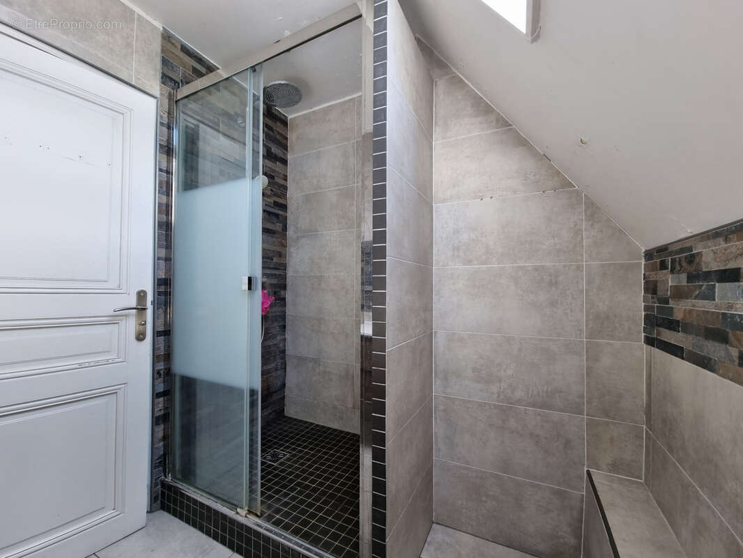 Maison à AULNAY-SOUS-BOIS