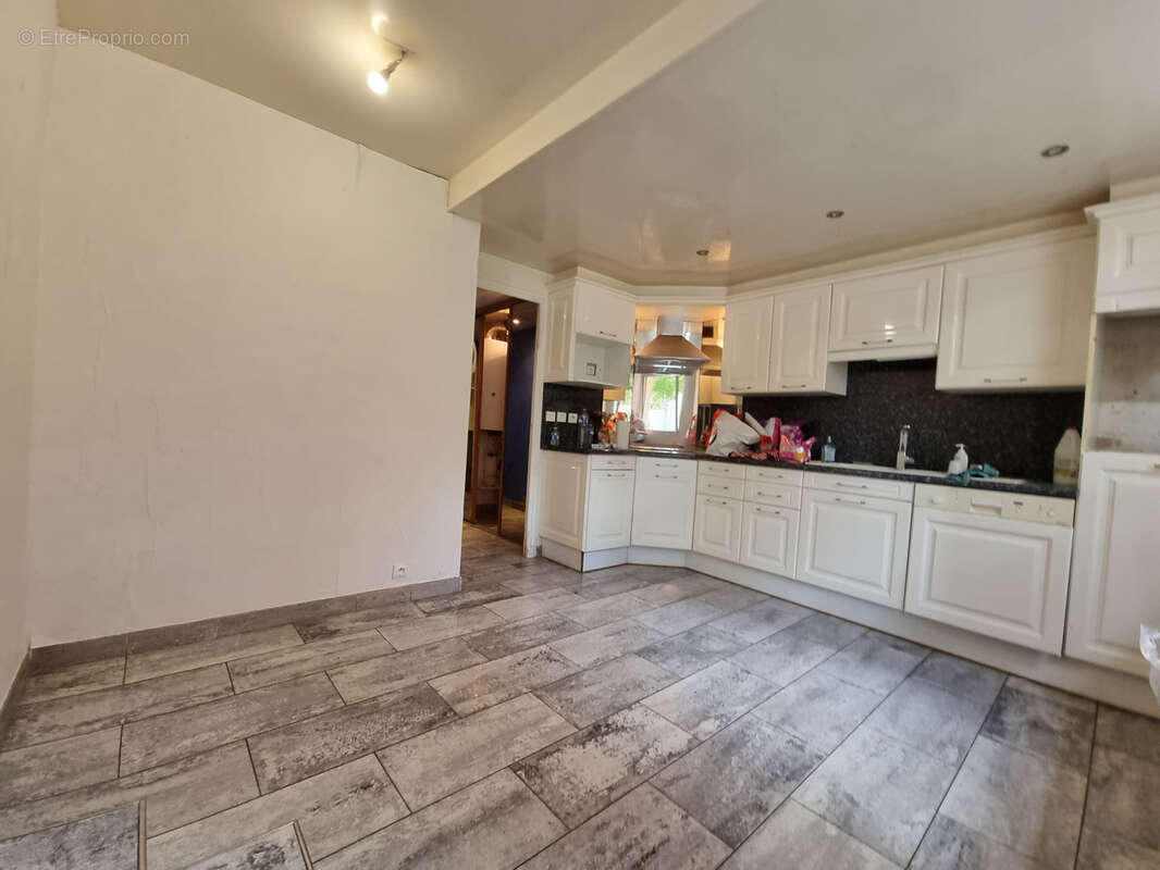 Maison à AULNAY-SOUS-BOIS