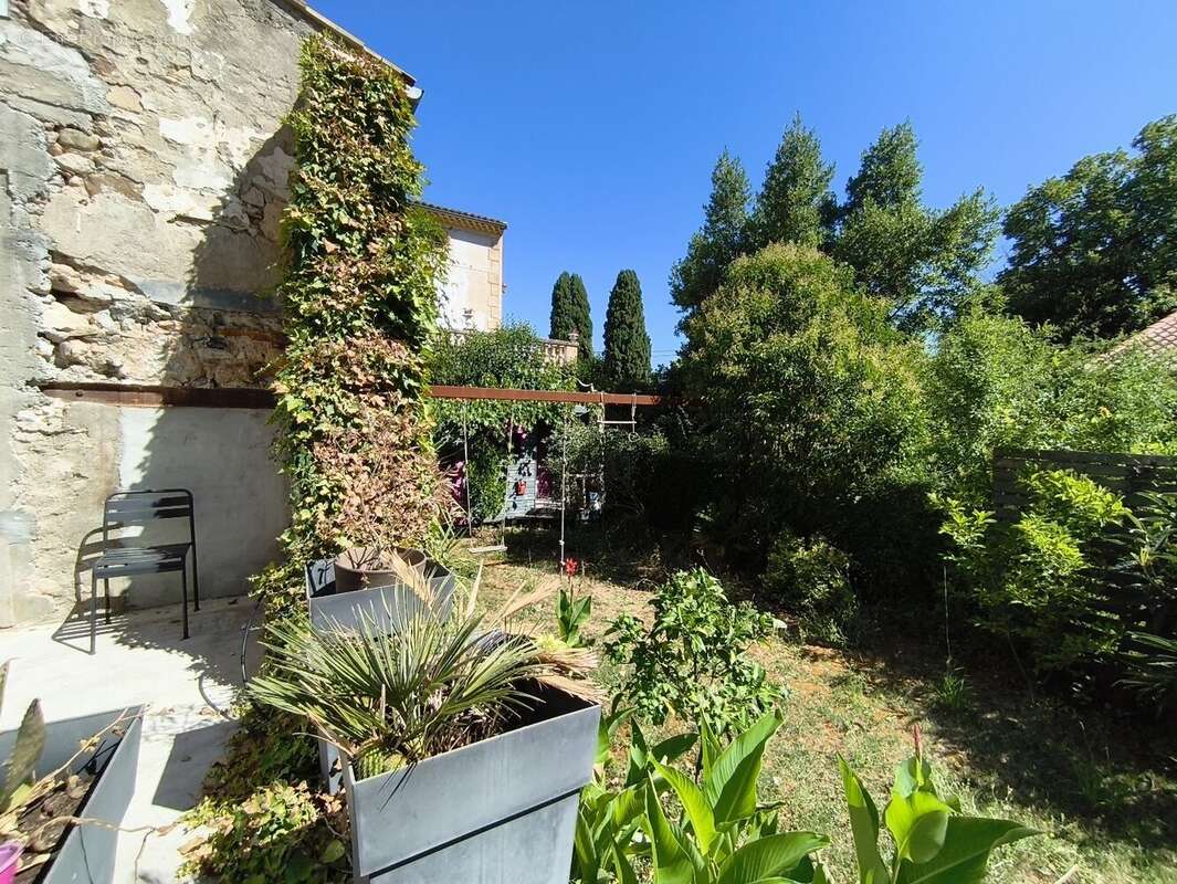 Maison à SAINT-CHINIAN