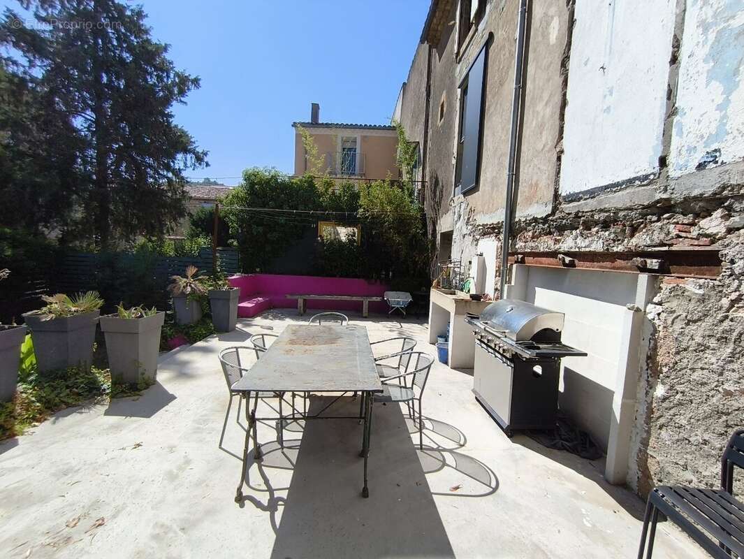 Maison à SAINT-CHINIAN