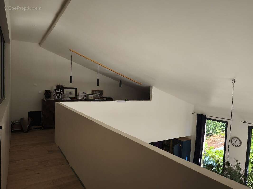 Maison à SAINT-CHINIAN