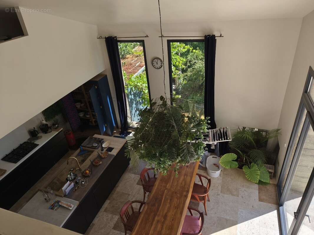 Maison à SAINT-CHINIAN