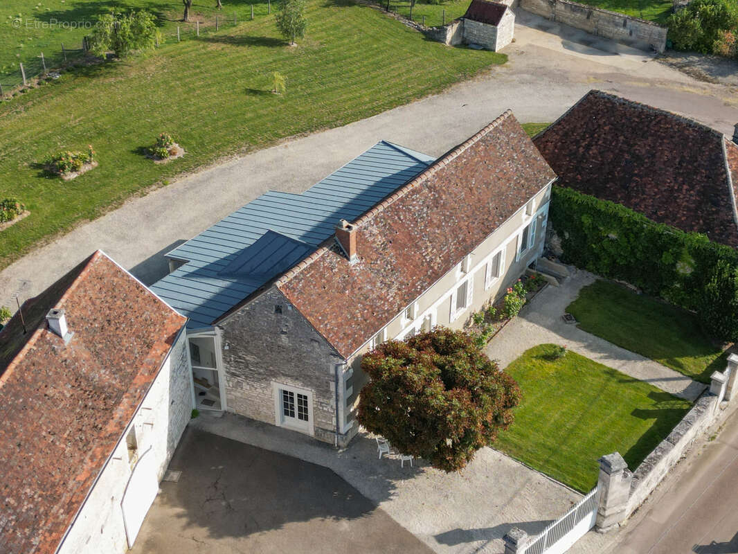 Maison à CHABLIS