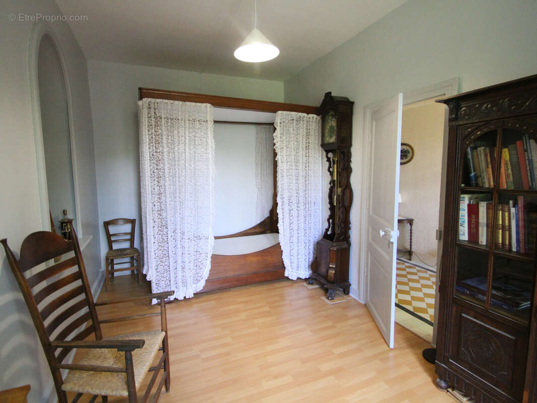 Maison à VOUTENAY-SUR-CURE