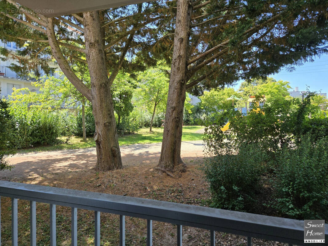 Appartement à MAGNY-LES-HAMEAUX