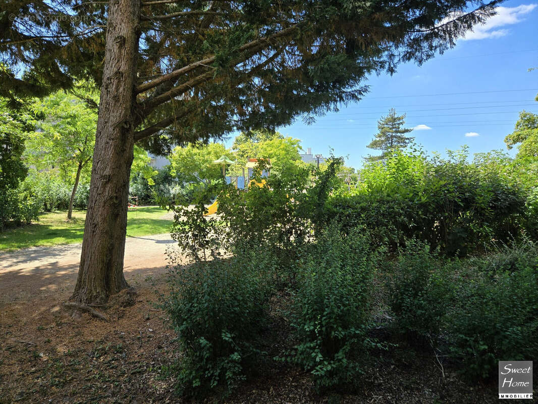 Appartement à MAGNY-LES-HAMEAUX