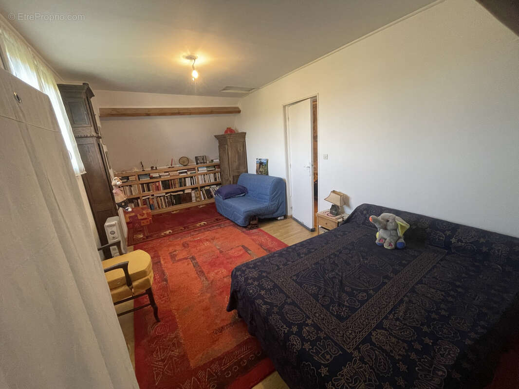 Maison à BAZOCHES-SUR-LE-BETZ