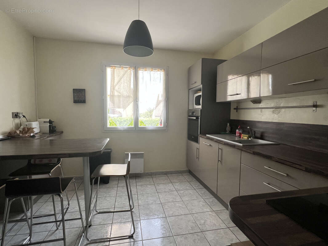 Maison à SAINT-MARTIN-DU-TERTRE